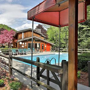 Cedarbrook Deluxe One Bedroom Suite Located On 2Nd Floor With Outdoor Heated Pool 21921 Killington Exterior photo