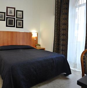 Hotel Fiorenza Roma Room photo