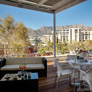 Protea Hotel By Marriott Cape Town Waterfront Breakwater Lodge Cidade Do Cabo Exterior photo