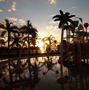 Grandes Lagos Resorts e Parque Aquático Santa Clara d'Oeste Exterior photo