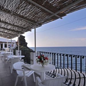 Hotel Villaggio Stromboli - Isola Di Stromboli Exterior photo
