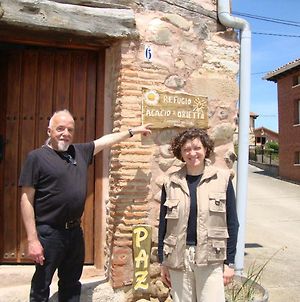 Refugio Peregrinos Acacio & Orietta Viloria de Rioja Exterior photo