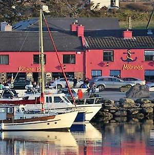 The Moorings Hotel & Seafood Restaurant Portmagee Exterior photo
