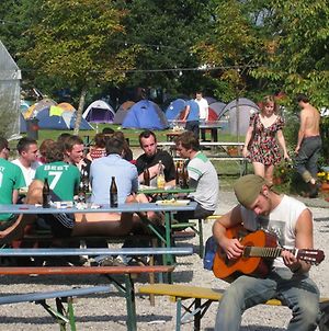 The Tent - Youth Only - Buchung Leider Nur Bis 30 Jahre Moglich! Munique Exterior photo
